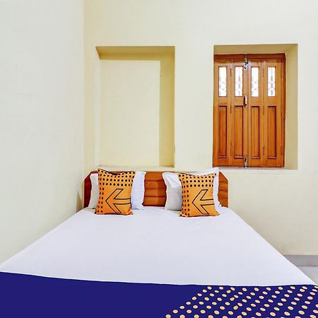 Hotel O Shivaye Rest House Deoghar Exteriör bild