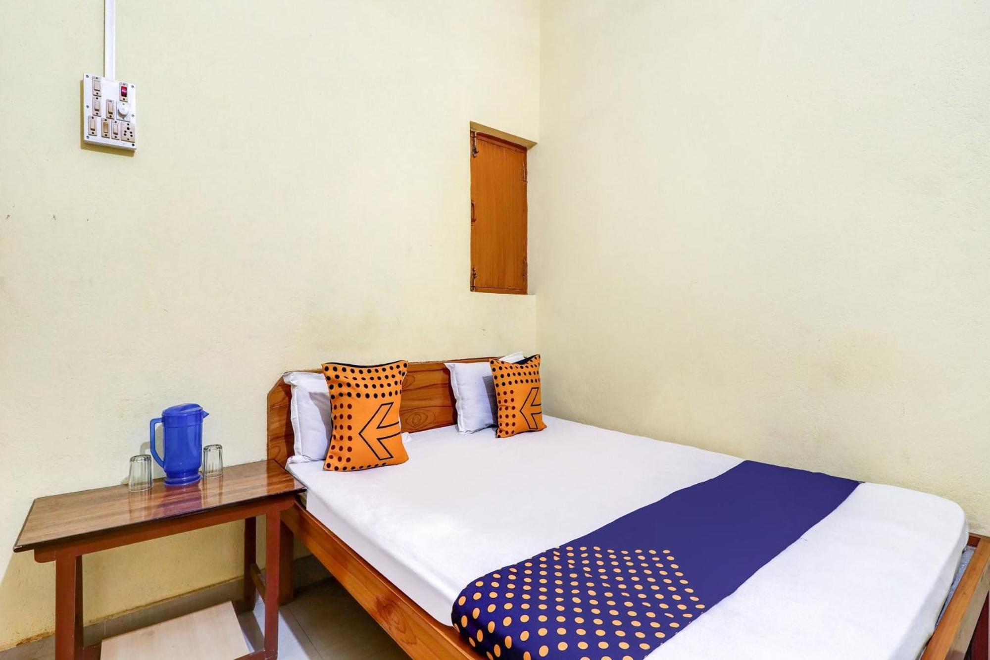 Hotel O Shivaye Rest House Deoghar Exteriör bild